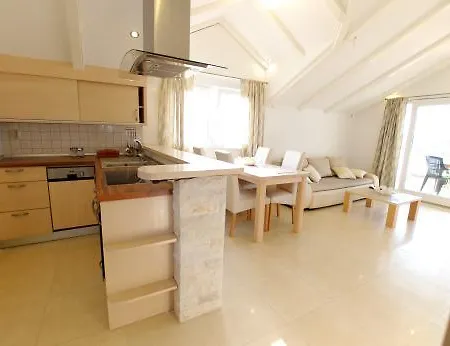 Appartement Murter Central Luke Beach Murter